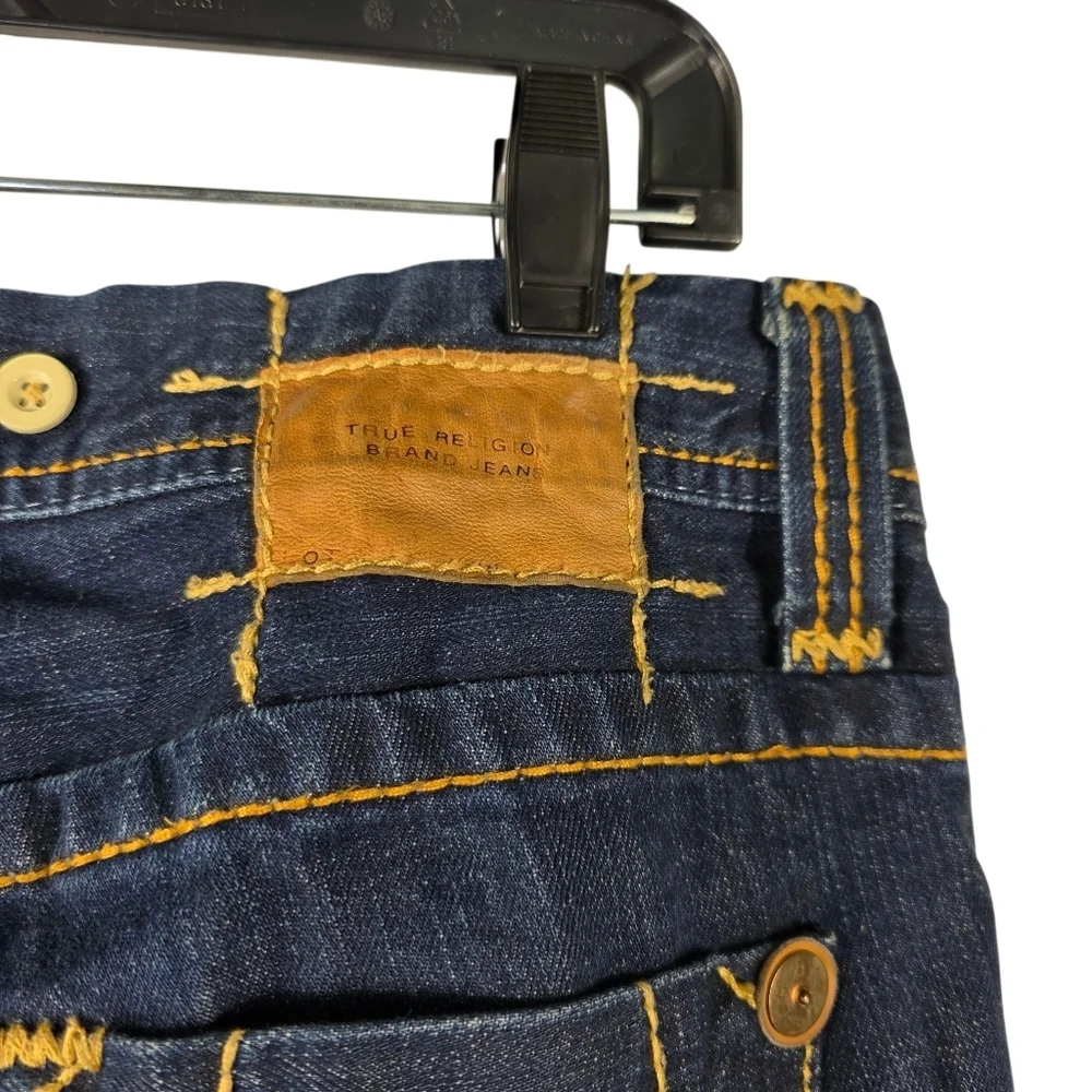 True Religion Low rise jeans - Picture 6 of 14